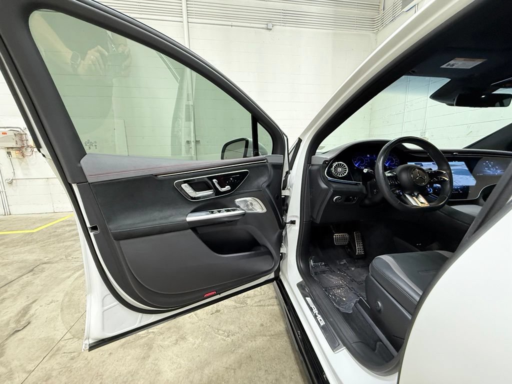 Used 2024 Mercedes-Benz EQE AMG 4MATIC SUV image 42
