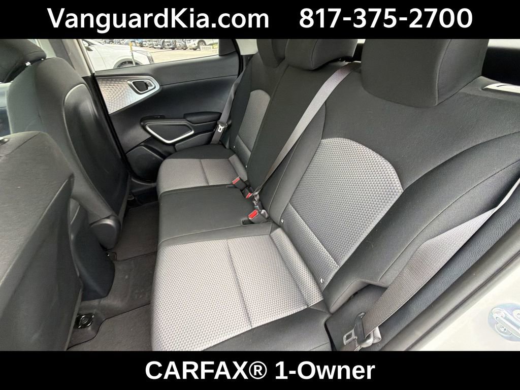 Certified 2025 Kia Soul LX image 26