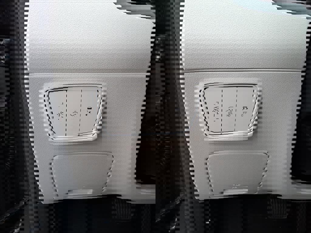 Used 2024 Hyundai Tucson SEL w/ Convenience Package image 16