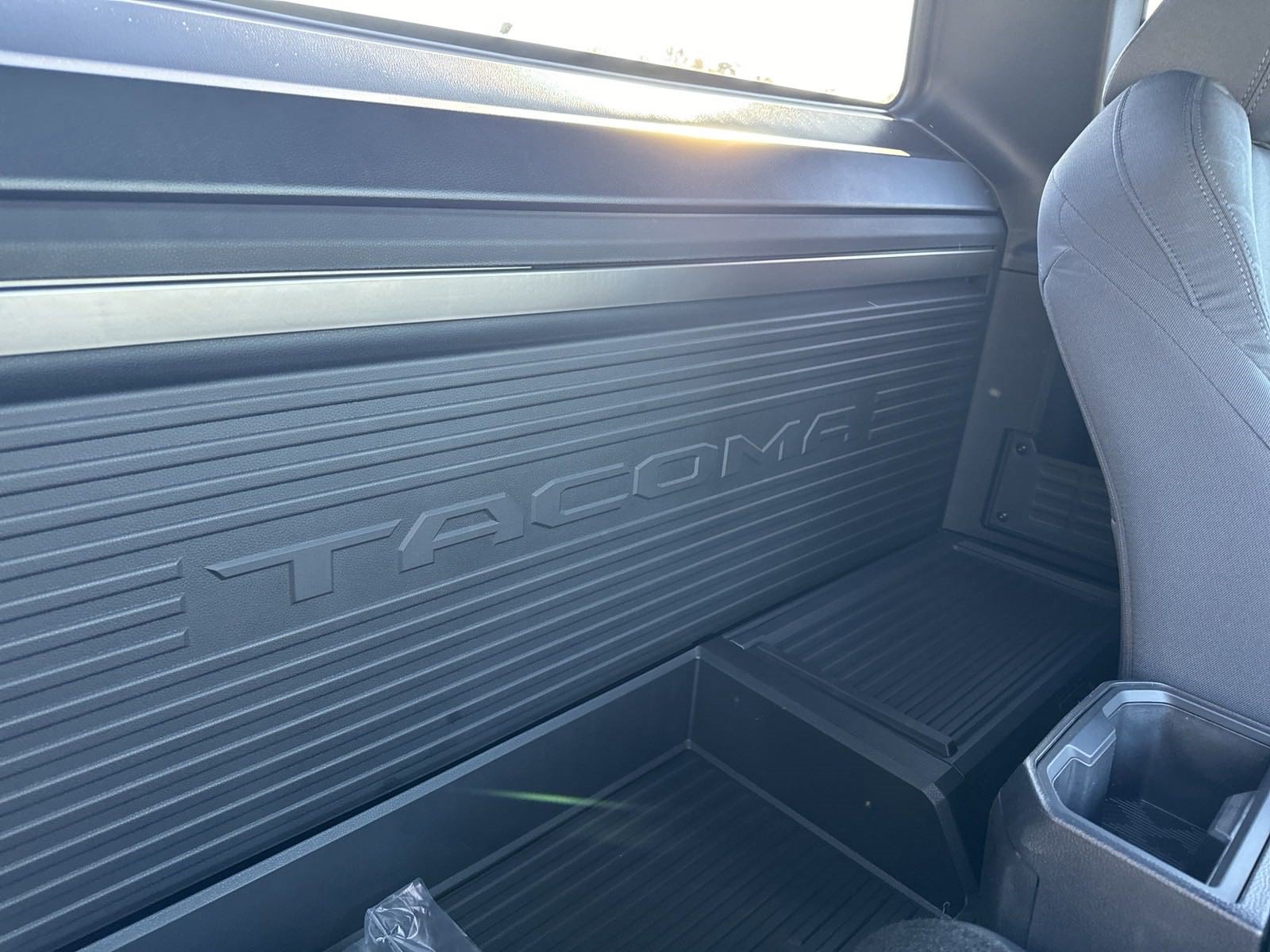 New 2024 Toyota Tacoma SR AWD/4WD image 26