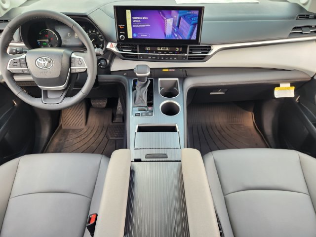 New 2026 Toyota Sienna XLE FWD image 20