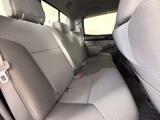 Used 2015 Toyota Tacoma 4x4 Double Cab w/ TRD Off-Road Package image 29