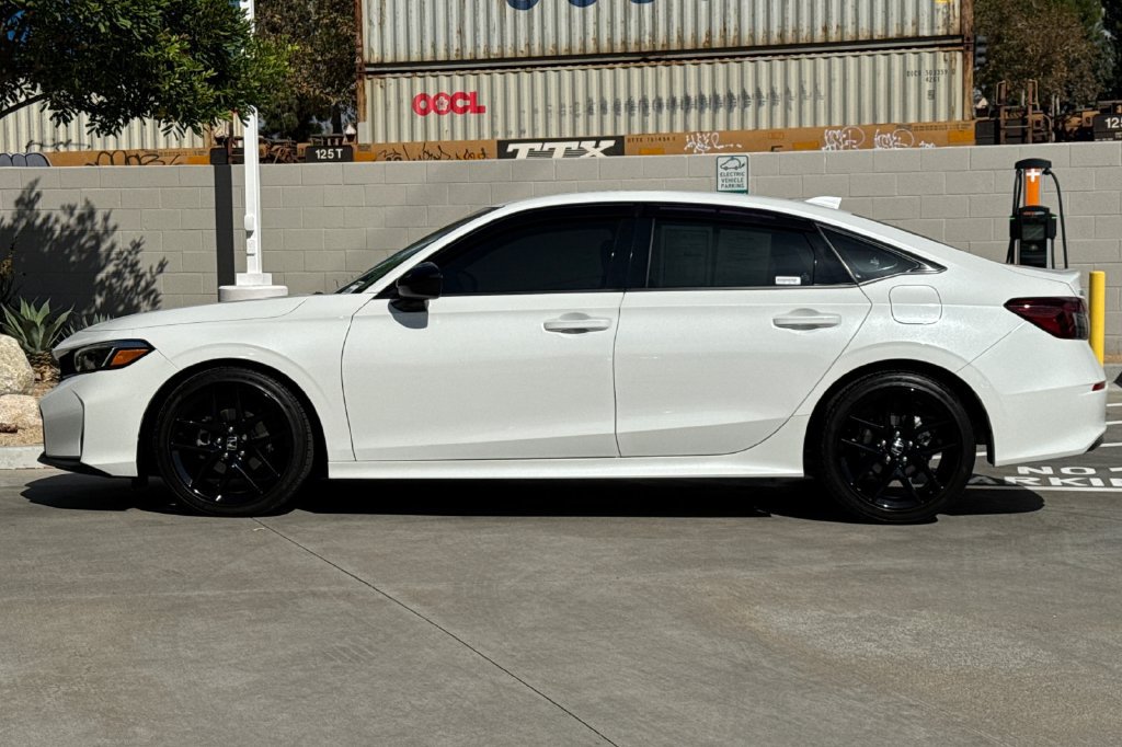Certified 2025 Honda Civic Sport image 11