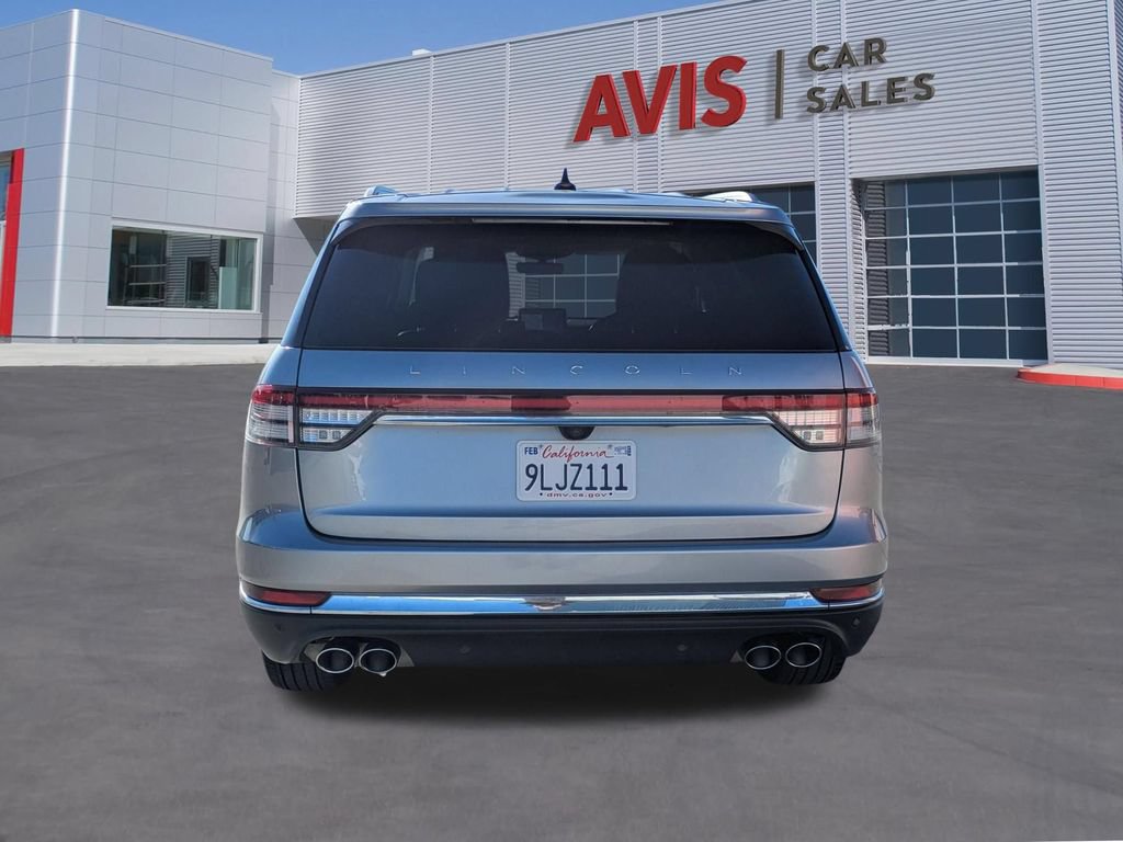 Used 2024 Lincoln Aviator Reserve AWD/4WD image 7