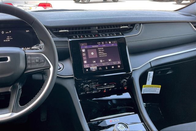 New 2025 Jeep Grand Cherokee Laredo X image 5