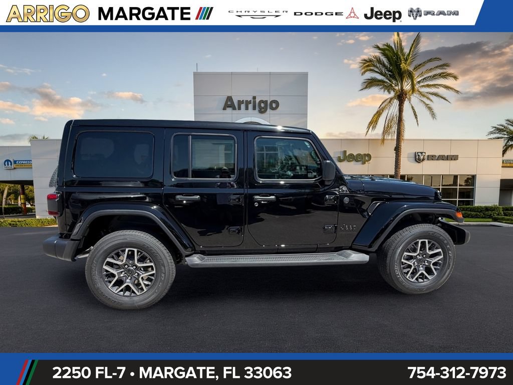 New 2026 Jeep Wrangler Unlimited Sahara AWD/4WD image 8