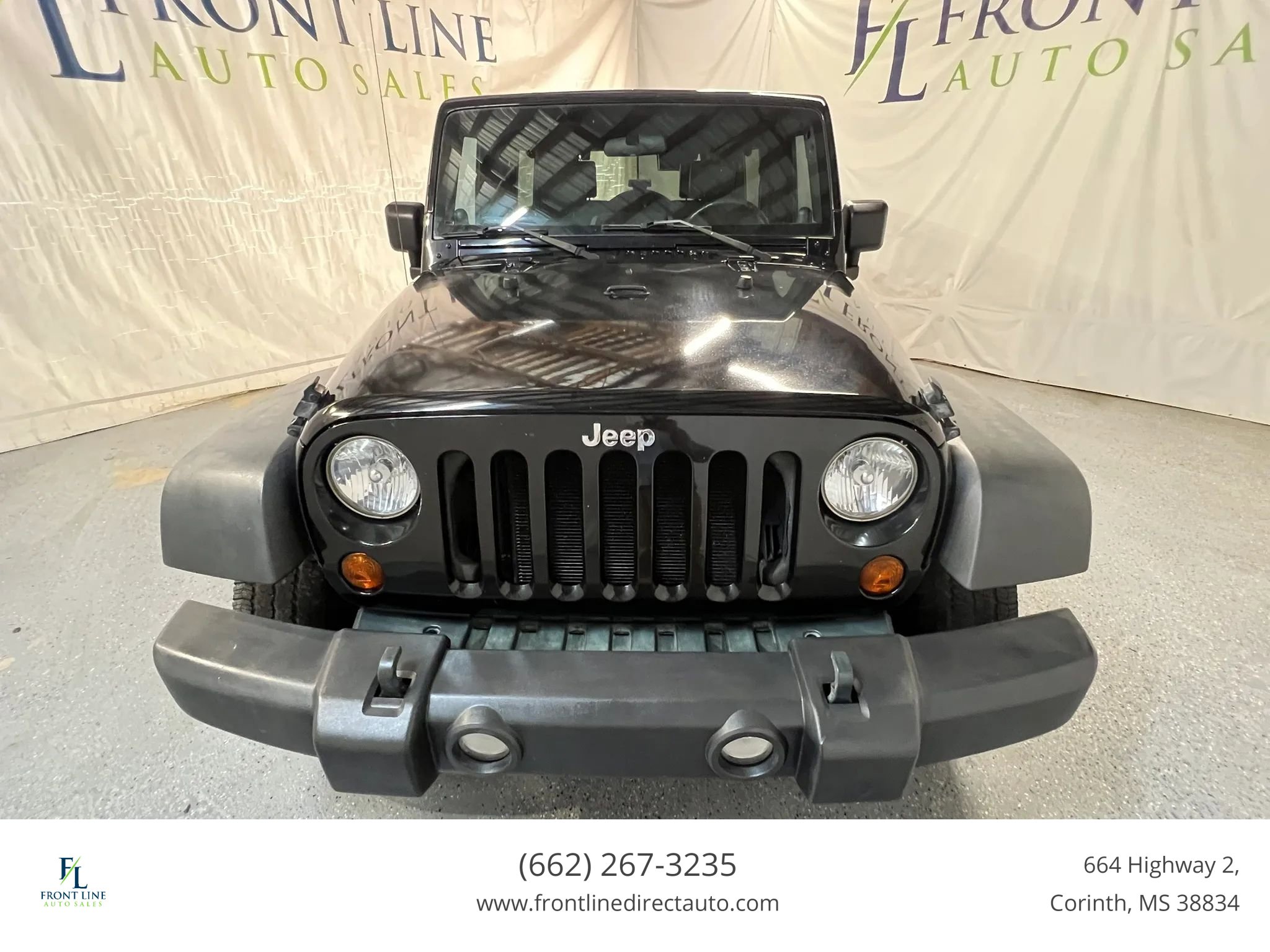 Used 2010 Jeep Wrangler Unlimited Sport RWD image 2