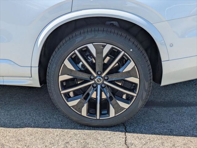 New 2026 Volvo XC90 T8 Ultra w/ Protection Package AWD/4WD image 6