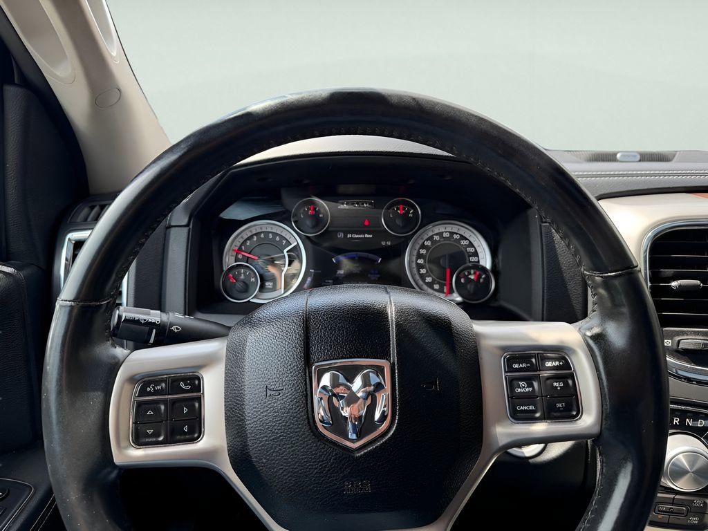 Used 2017 RAM 1500 Laramie w/ Convenience Group AWD/4WD image 23