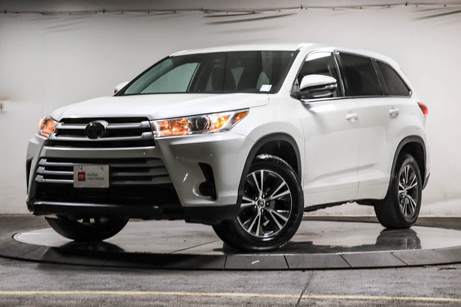 Certified 2017 Toyota Highlander LE