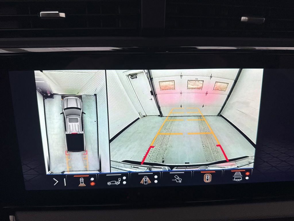 New 2026 GMC Sierra 1500 AT4 w/ AT4 Premium Package image 30