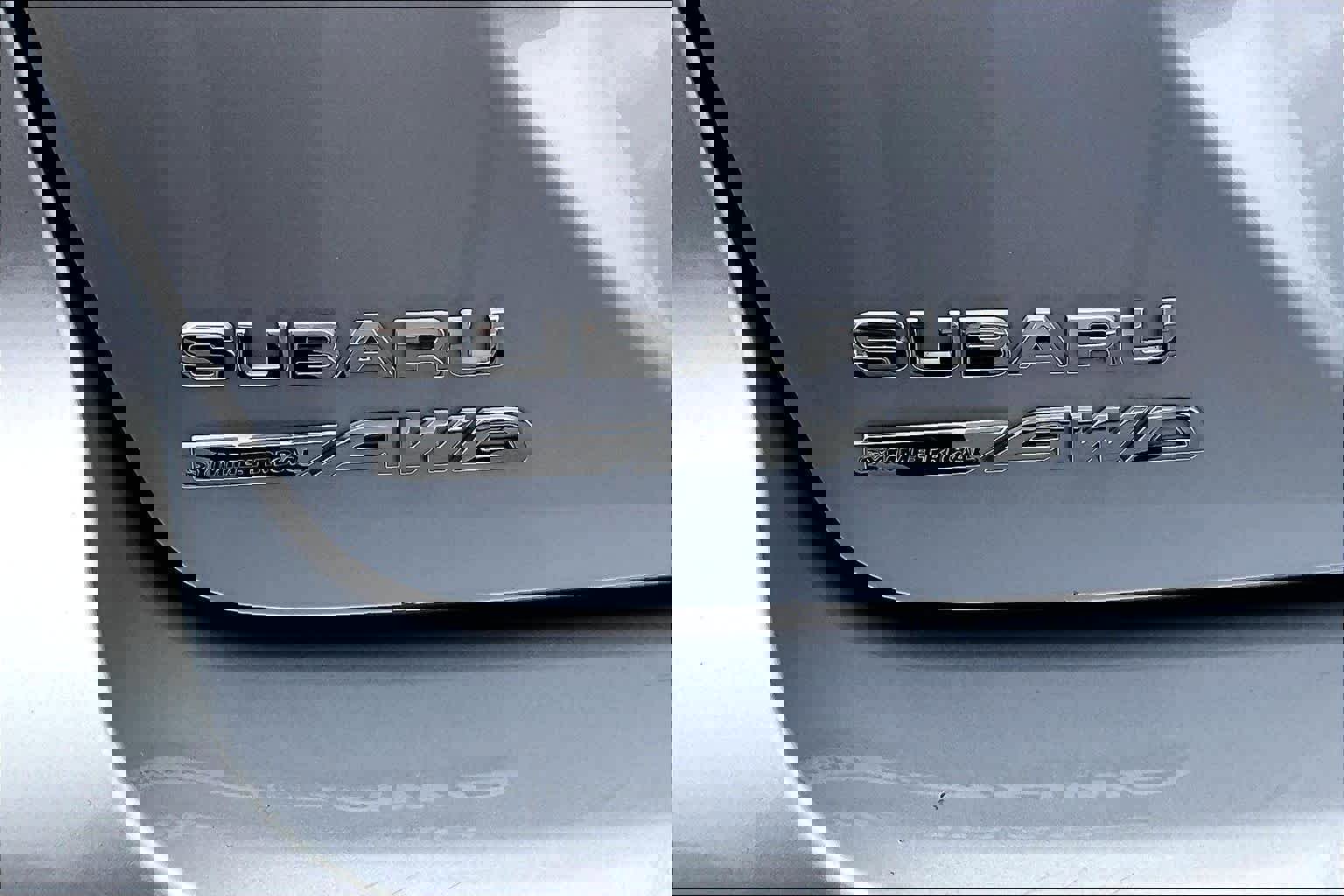 Used 2024 Subaru Crosstrek 2.0i Premium w/ Crosstrek Mirror Package image 7