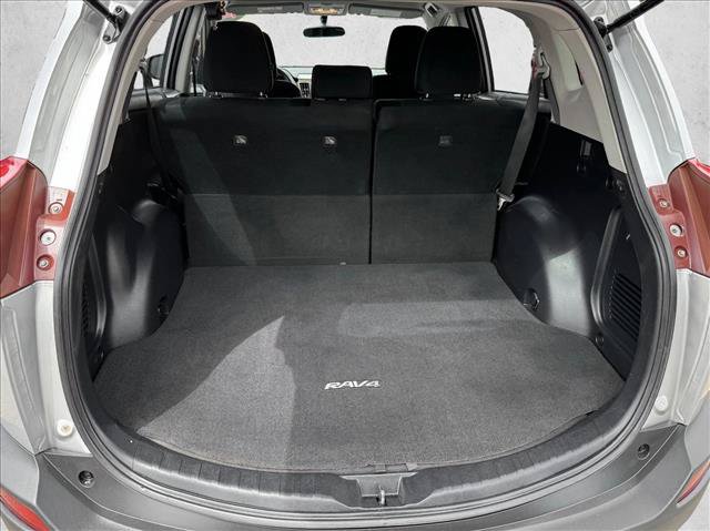 Used 2014 Toyota RAV4 LE FWD image 8