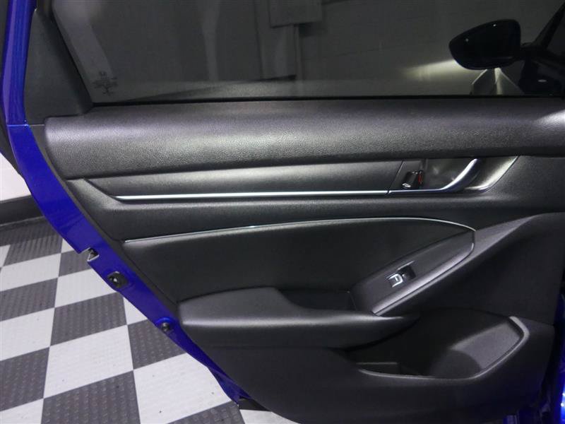 Used 2021 Honda Accord Sport image 25