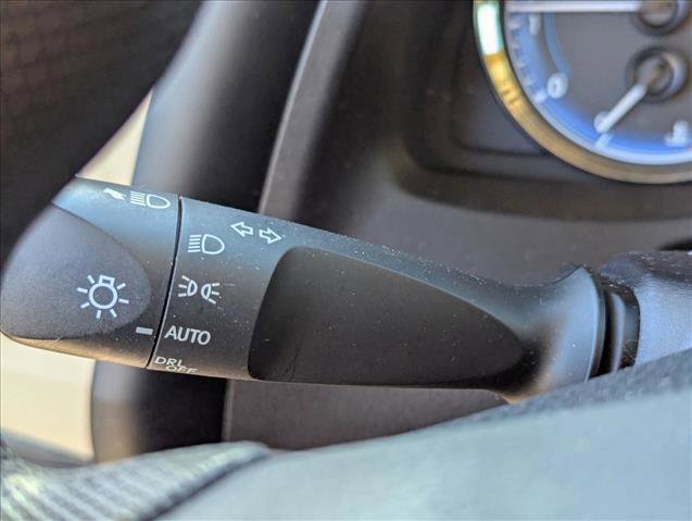 Used 2019 Toyota Corolla LE image 17