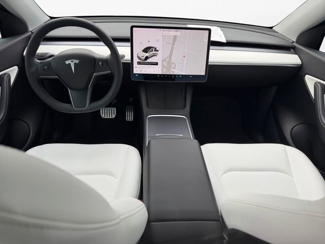 Used 2021 Tesla Model Y Performance image 10