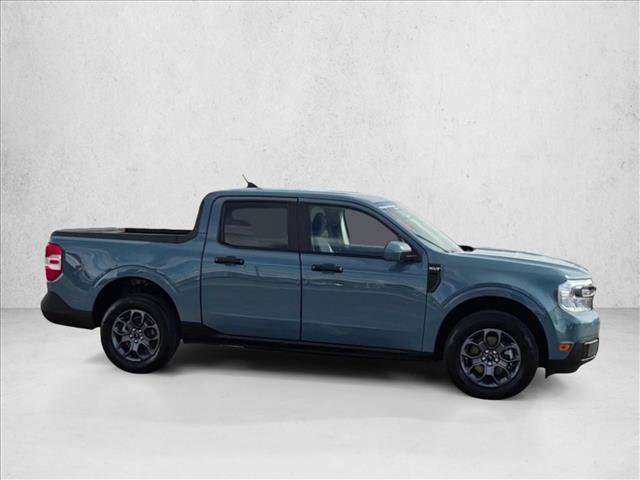 Used 2023 Ford Maverick XLT w/ XLT Luxury Package FWD image 2