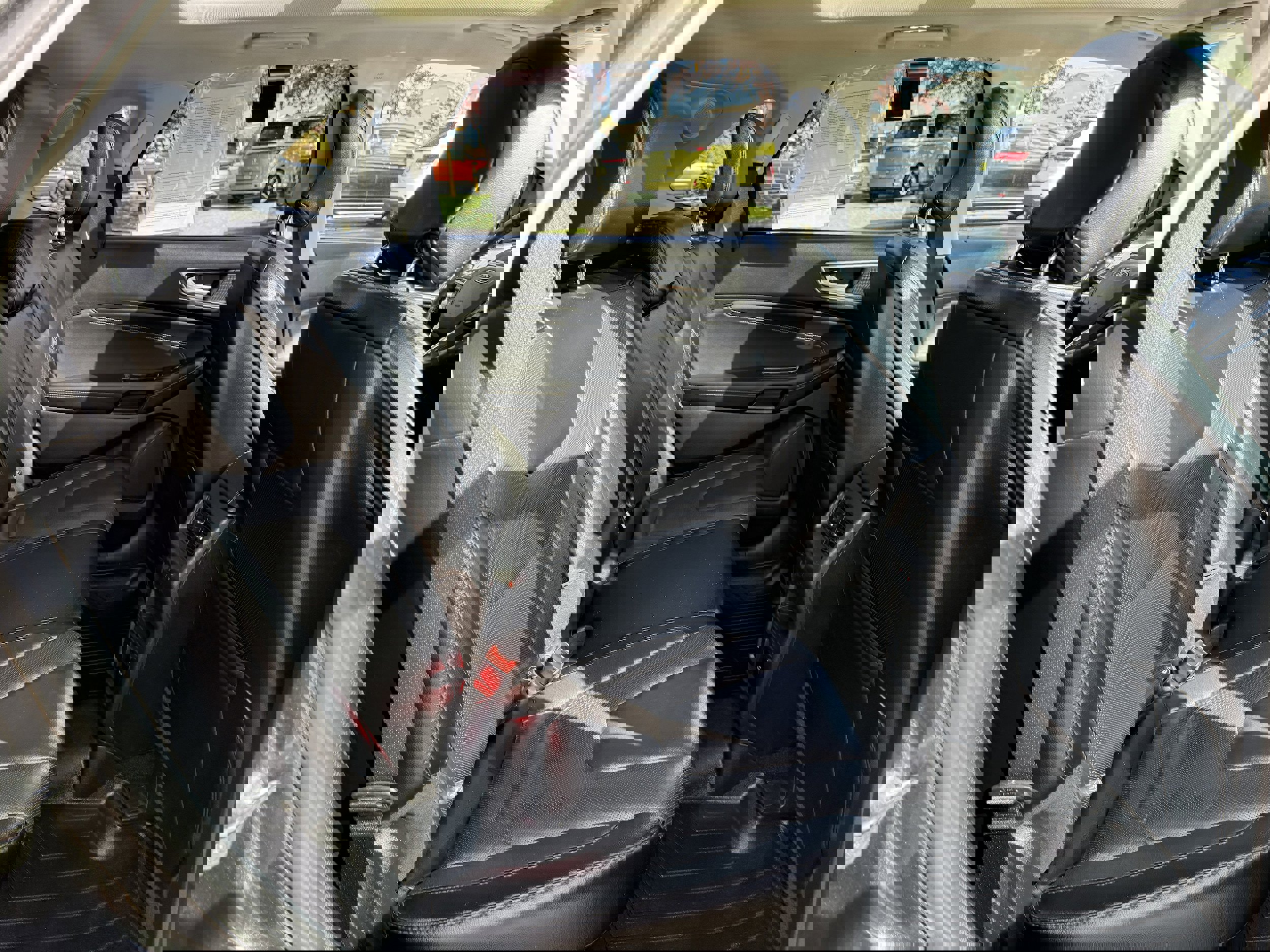 Used 2019 Ford Edge Titanium w/ Equipment Group 301A image 27