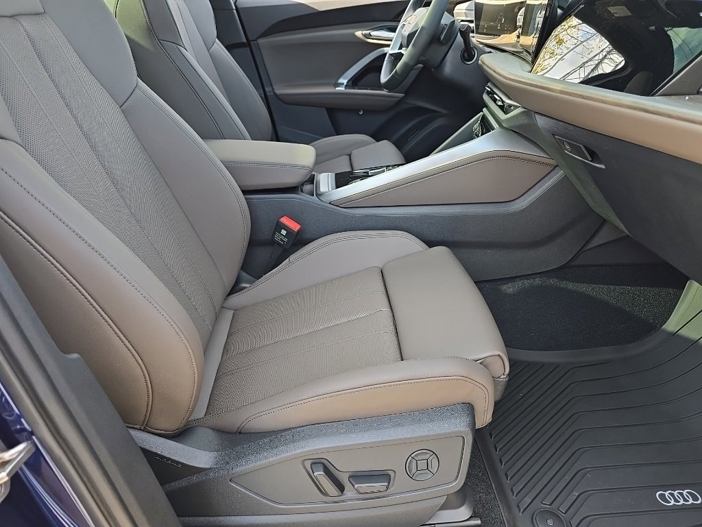 New 2025 Audi Q5 Premium Plus image 13