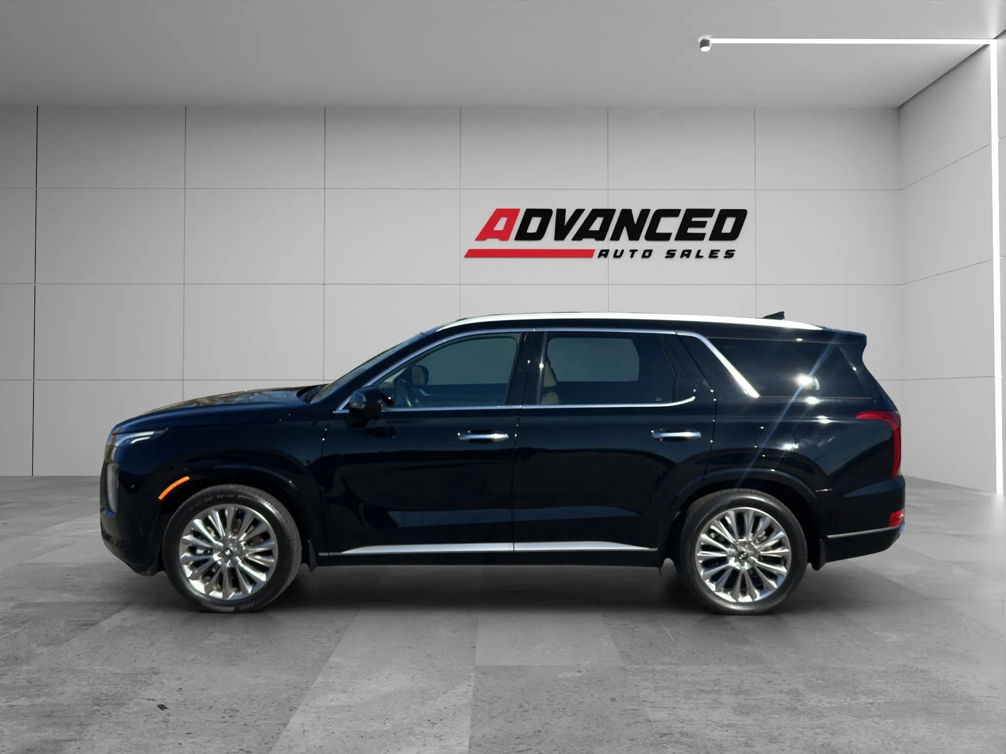 Used 2020 Hyundai Palisade Limited w/ Winter Weather Package AWD/4WD image 8