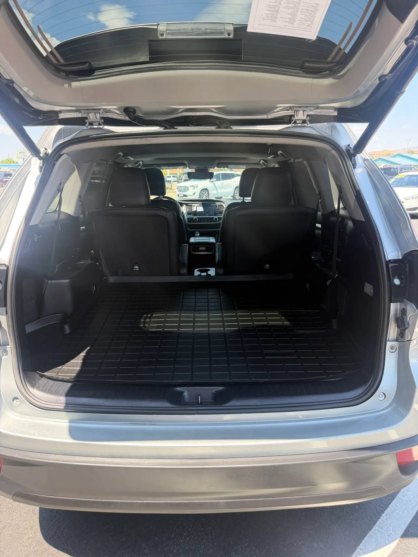 Used 2017 Toyota Highlander SE AWD/4WD image 15