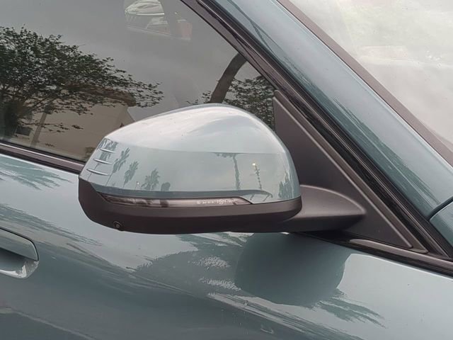 Used 2025 BMW X2 xDrive28i image 12