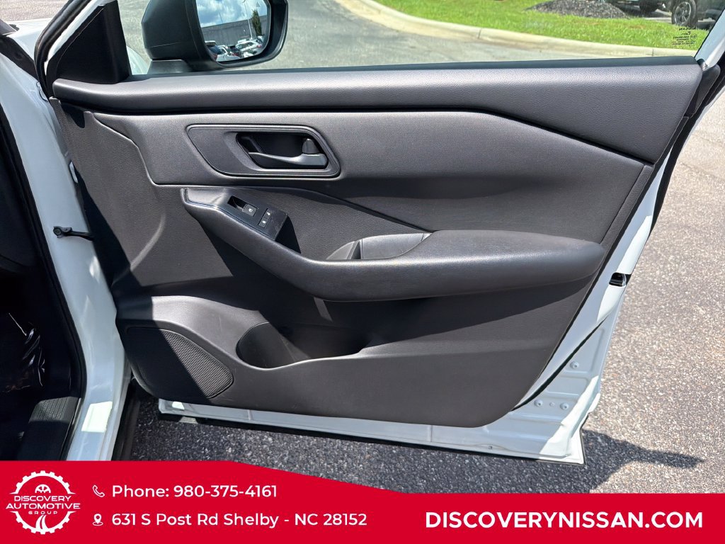 Certified 2024 Nissan Rogue S AWD/4WD image 35