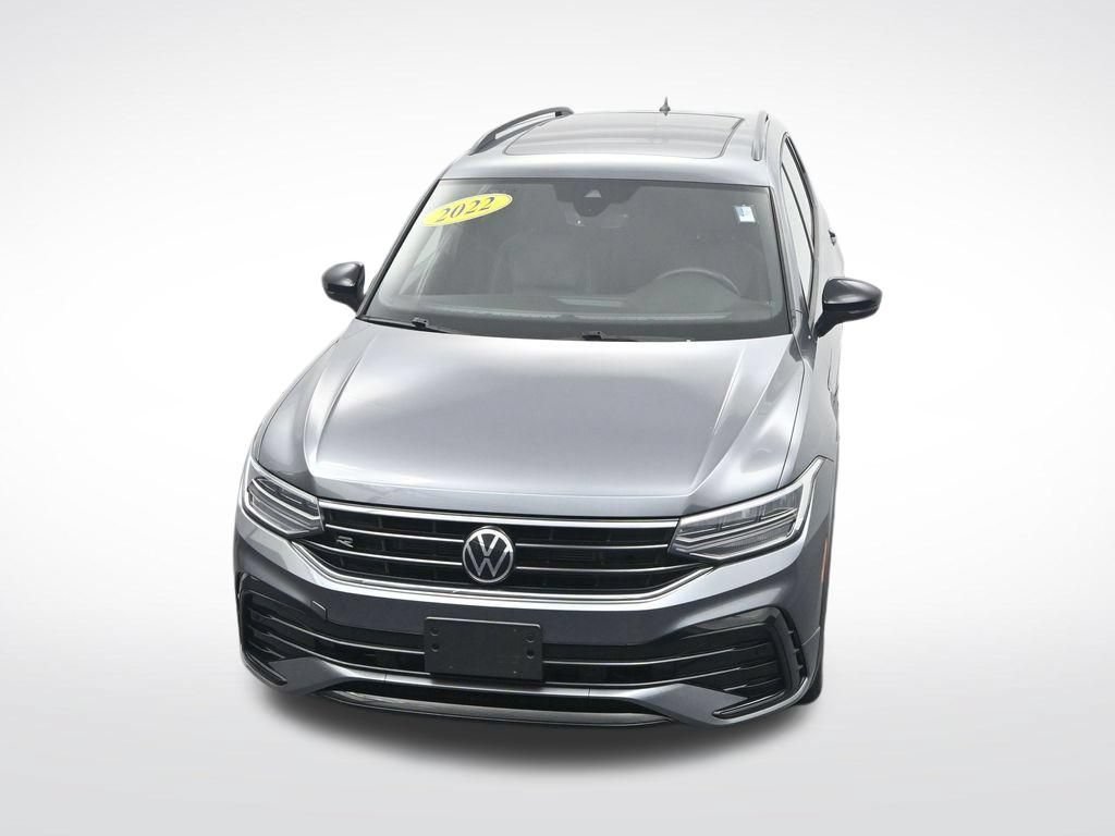 Used 2022 Volkswagen Tiguan SE R-Line AWD/4WD image 29