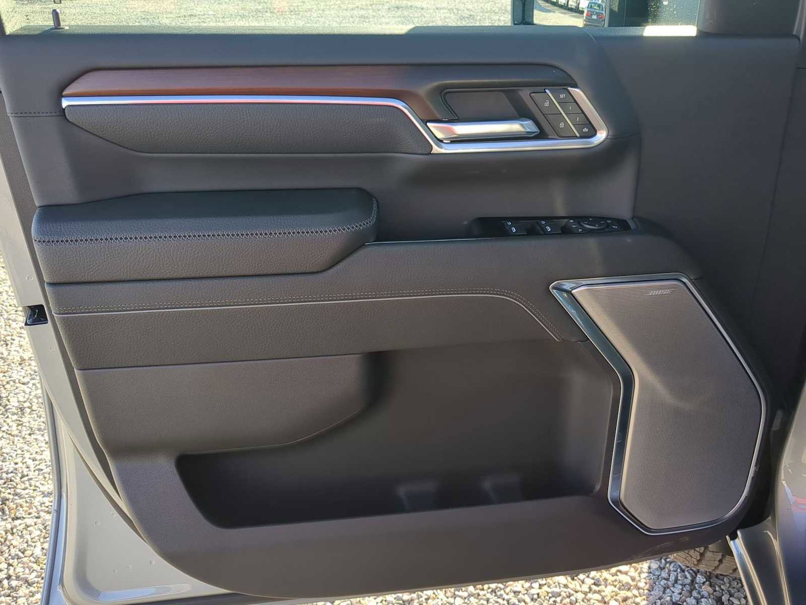 New 2026 GMC Sierra 2500 Denali w/ Denali Reserve Package image 11