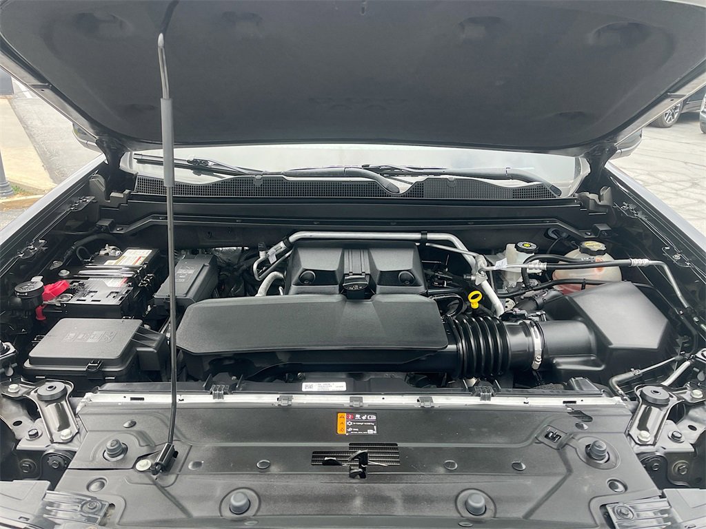Used 2024 Chevrolet Colorado LT w/ LT Convenience Package III image 31