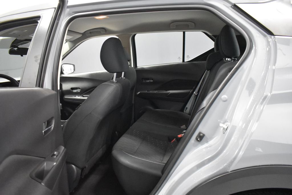 Certified 2023 Nissan Kicks SV image 27