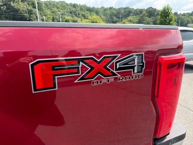 Used 2019 Ford F250 XLT w/ XLT Premium Package AWD/4WD image 8