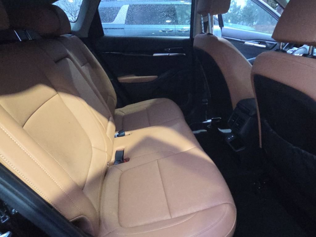 Used 2024 Kia Seltos EX image 7