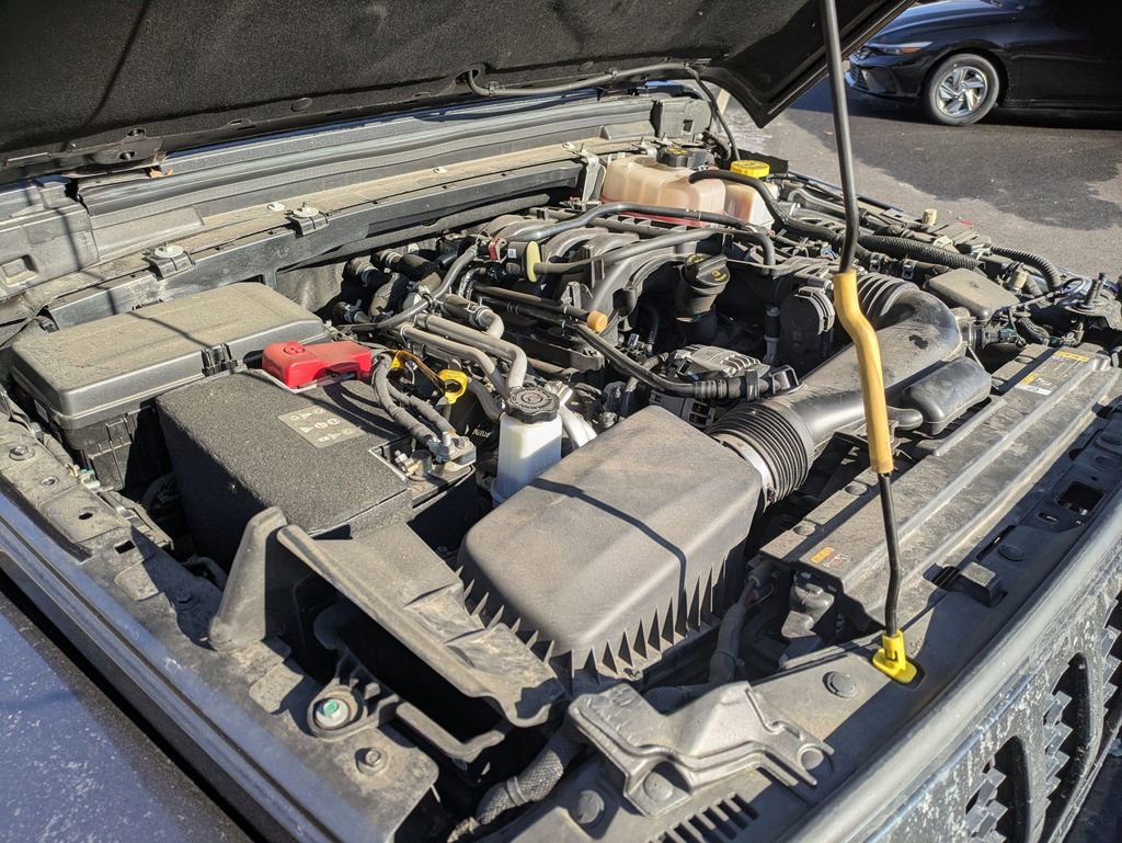 Used 2022 Jeep Gladiator Sport image 26