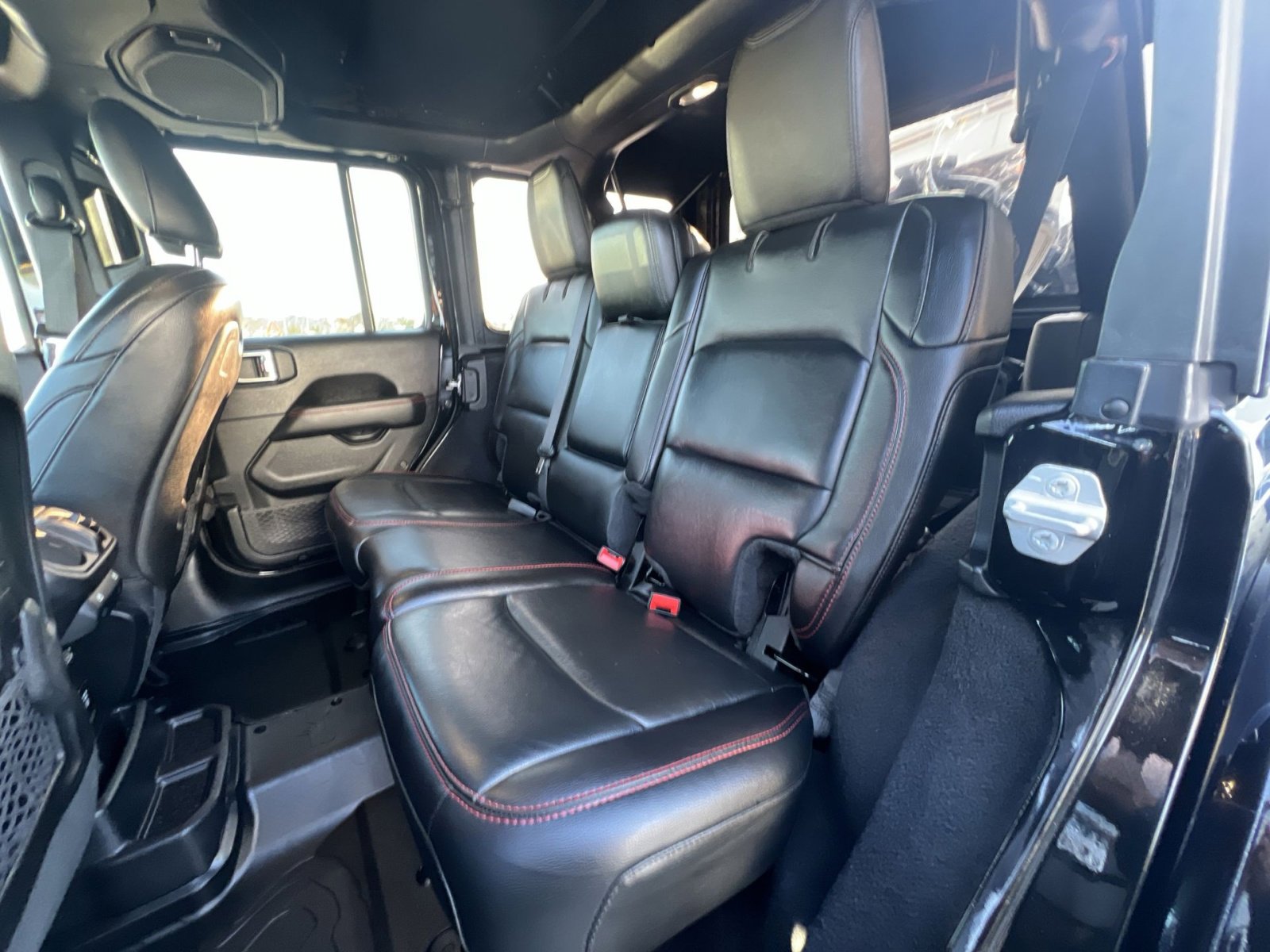 Used 2020 Jeep Wrangler Unlimited Rubicon image 24