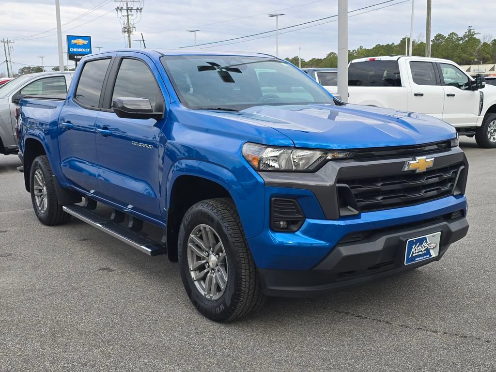 Used 2023 Chevrolet Colorado LT w/ LT Convenience Package II image 7