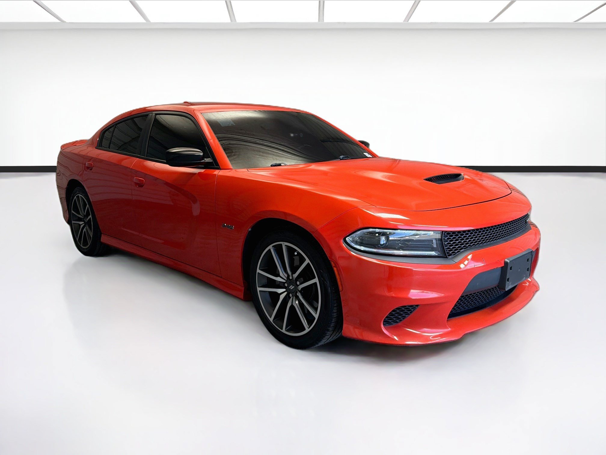 Used 2023 Dodge Charger R/T RWD image 3