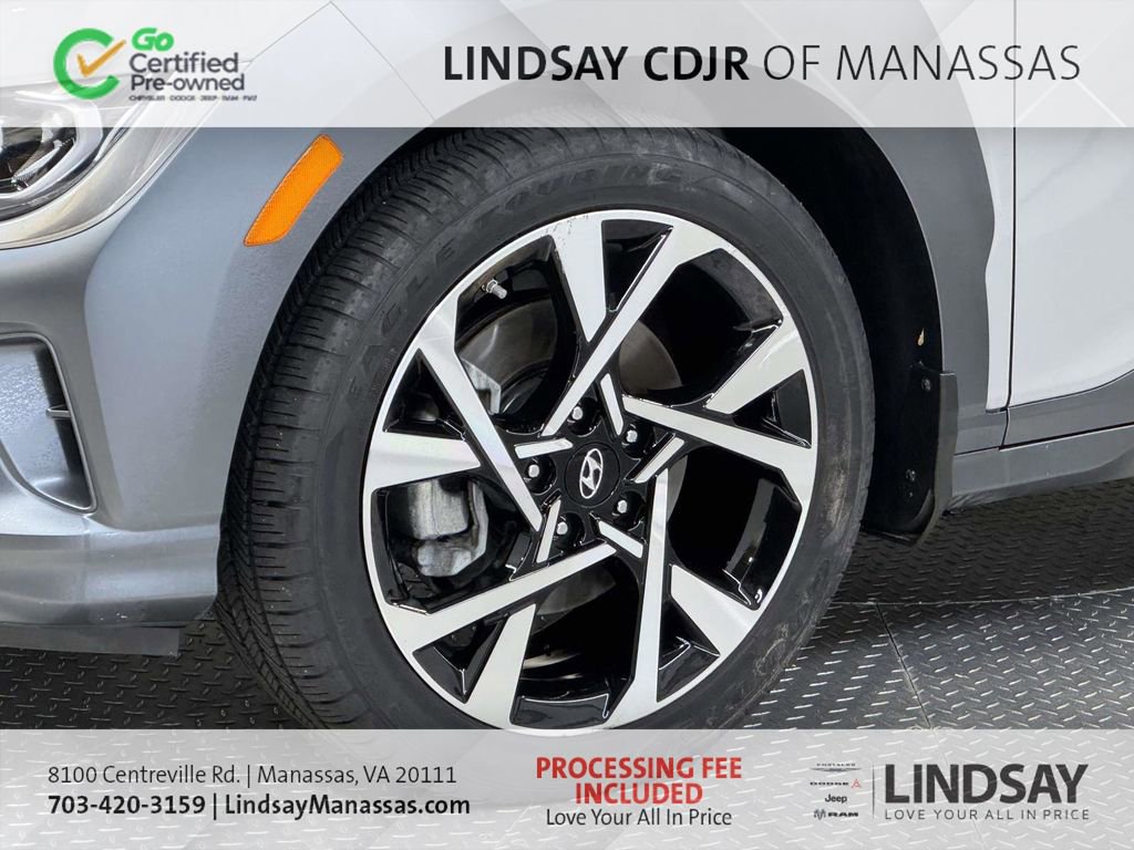 Used 2023 Hyundai Kona Limited AWD/4WD image 10