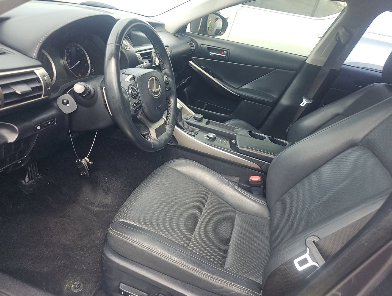 Used 2015 Lexus IS 250 AWD w/ Premium Package image 7