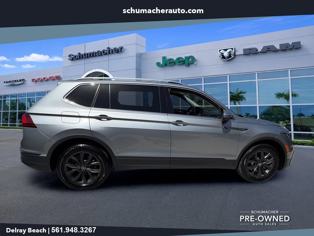 Used 2024 Volkswagen Tiguan SE FWD image 8