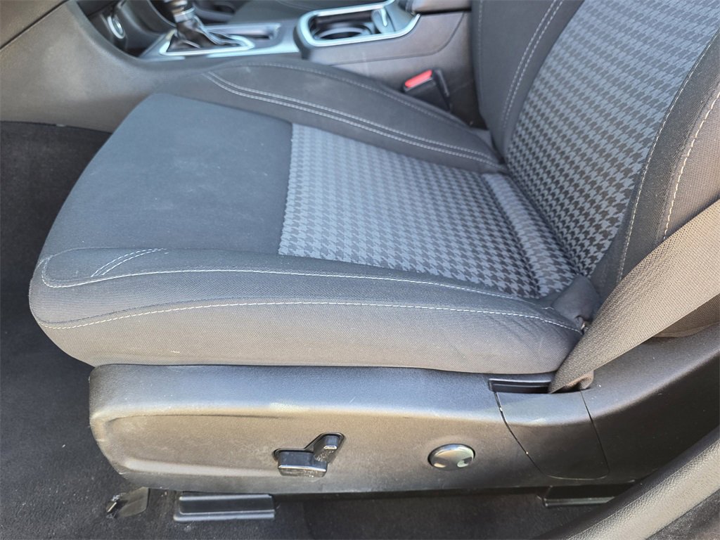 Used 2023 Dodge Charger SXT image 12