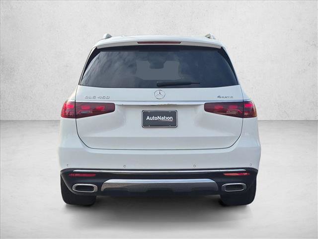 Used 2025 Mercedes-Benz GLS 450 4MATIC image 7