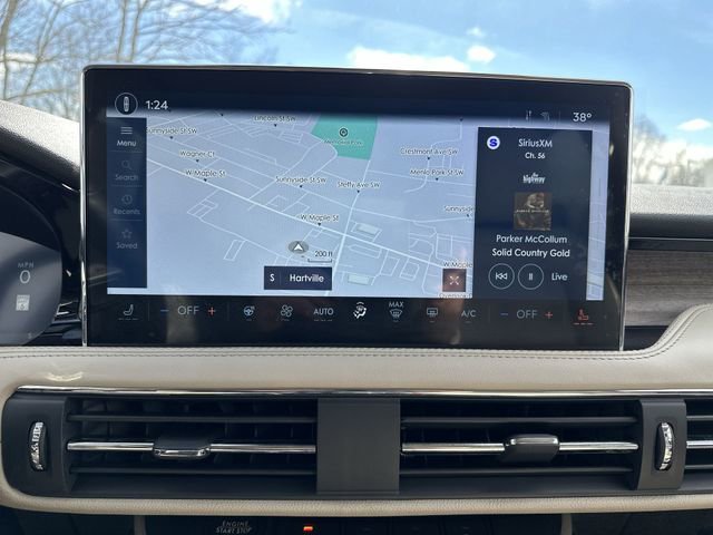 Used 2025 Lincoln Corsair Reserve image 21