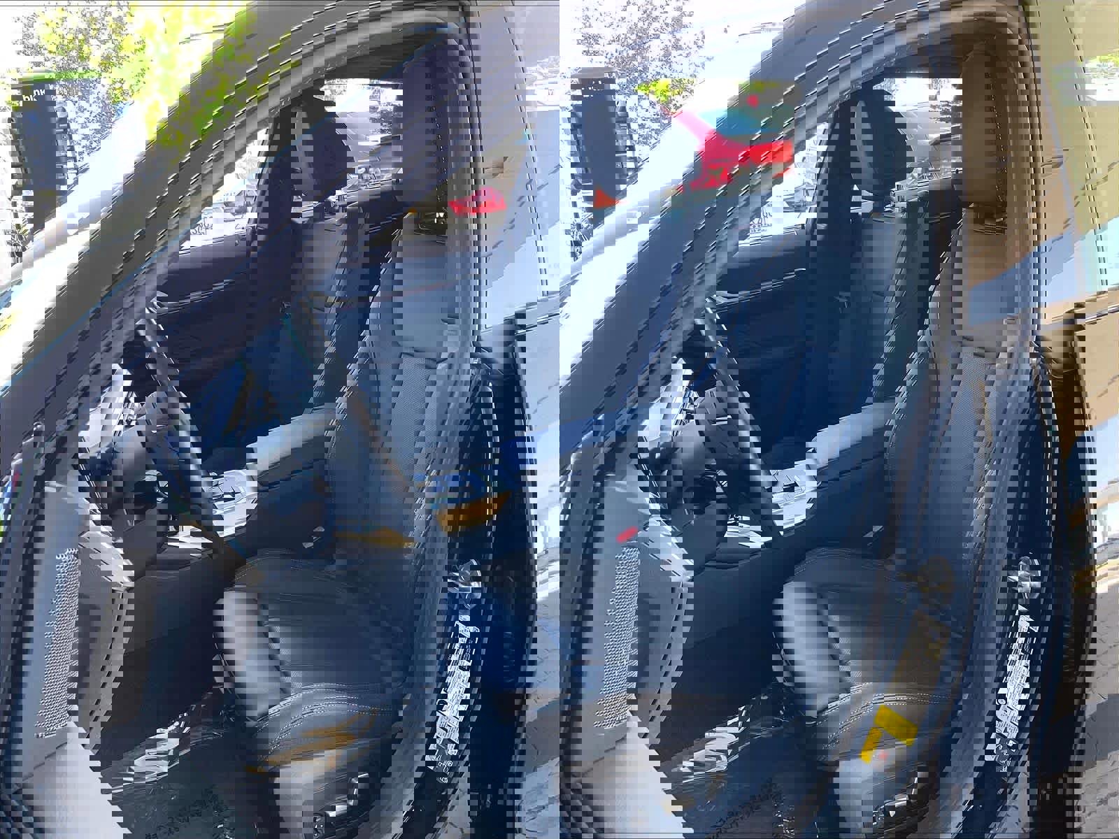 Used 2023 BMW i4 eDrive35 image 26