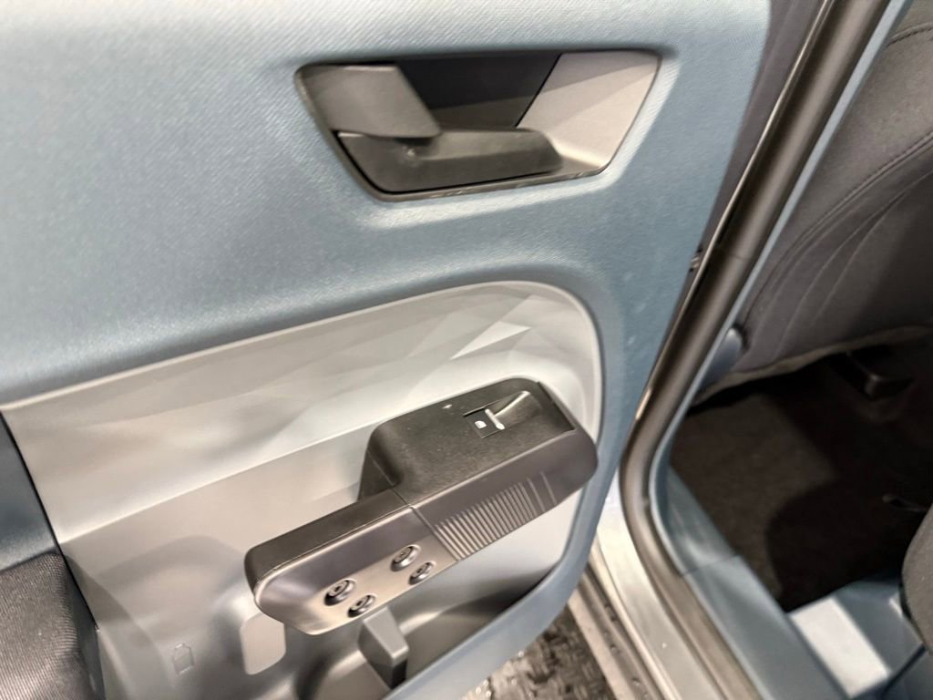 New 2026 Ford Maverick XL image 17