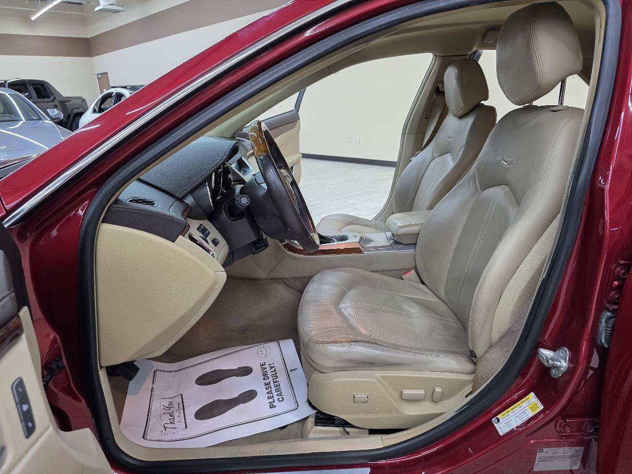 Used 2010 Cadillac CTS Luxury RWD image 15
