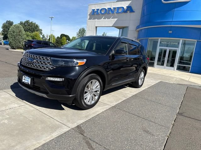 Used 2022 Ford Explorer Limited w/ Equipment Group 301A AWD/4WD image 13