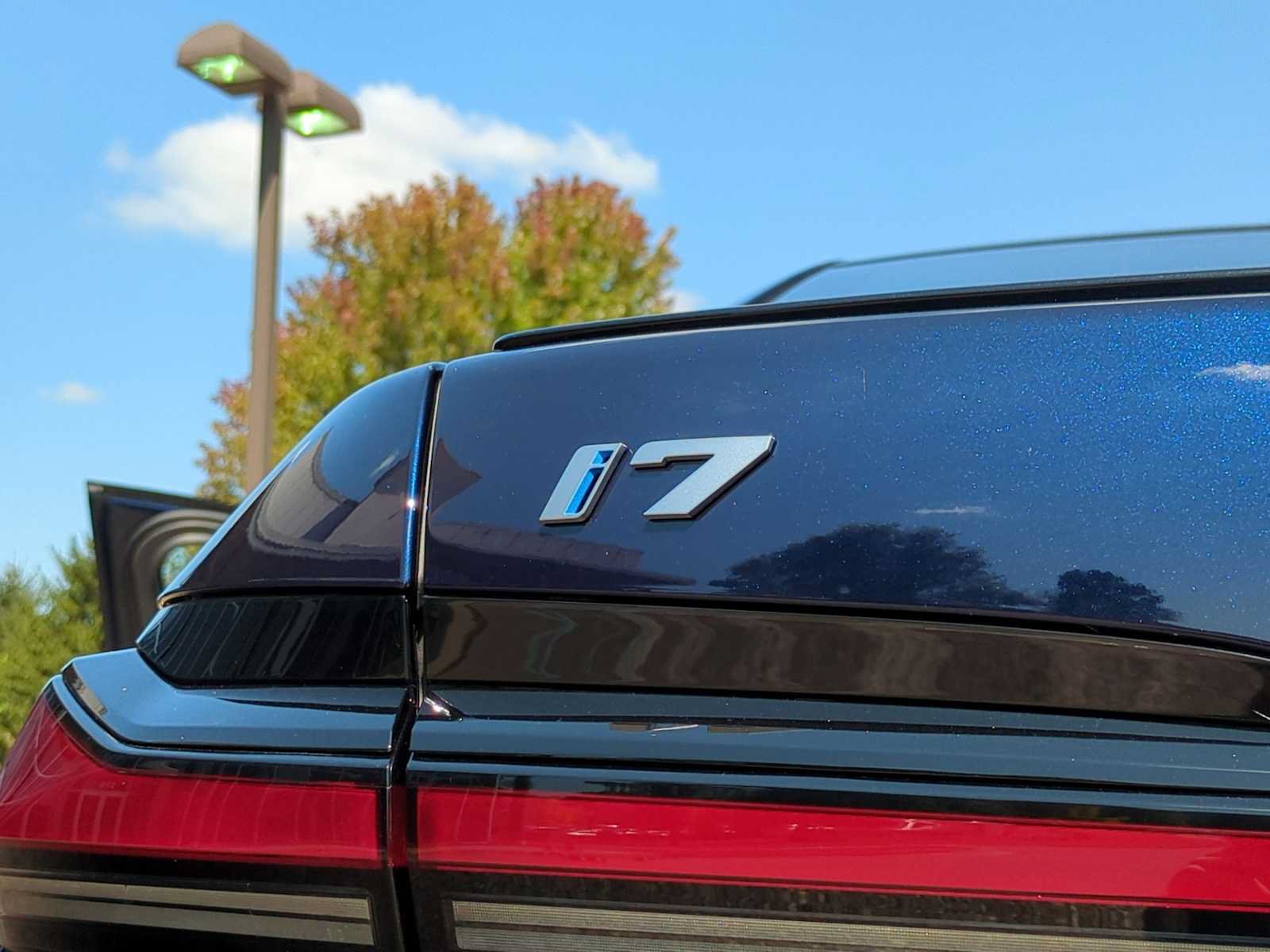 New 2026 BMW i7 xDrive60 AWD/4WD image 13