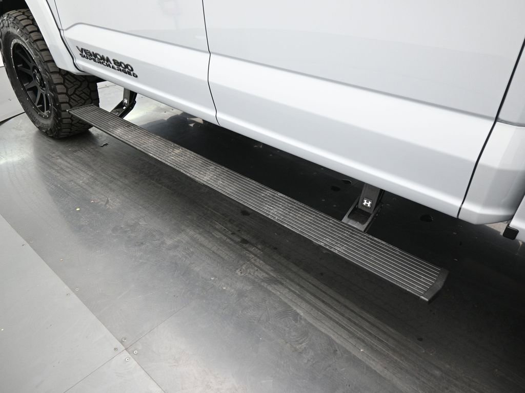 New 2025 Ford F150 Lariat w/ Equipment Group 502A High image 26