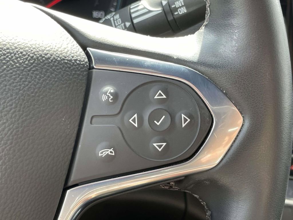 Used 2023 Chevrolet Traverse LT AWD/4WD image 22